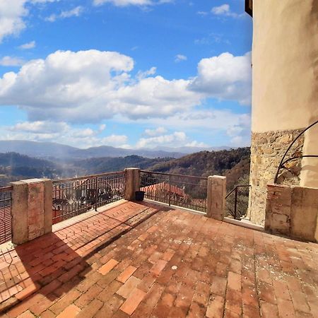 Comfortable Apartment With Sea View In Falcinello Exteriör bild