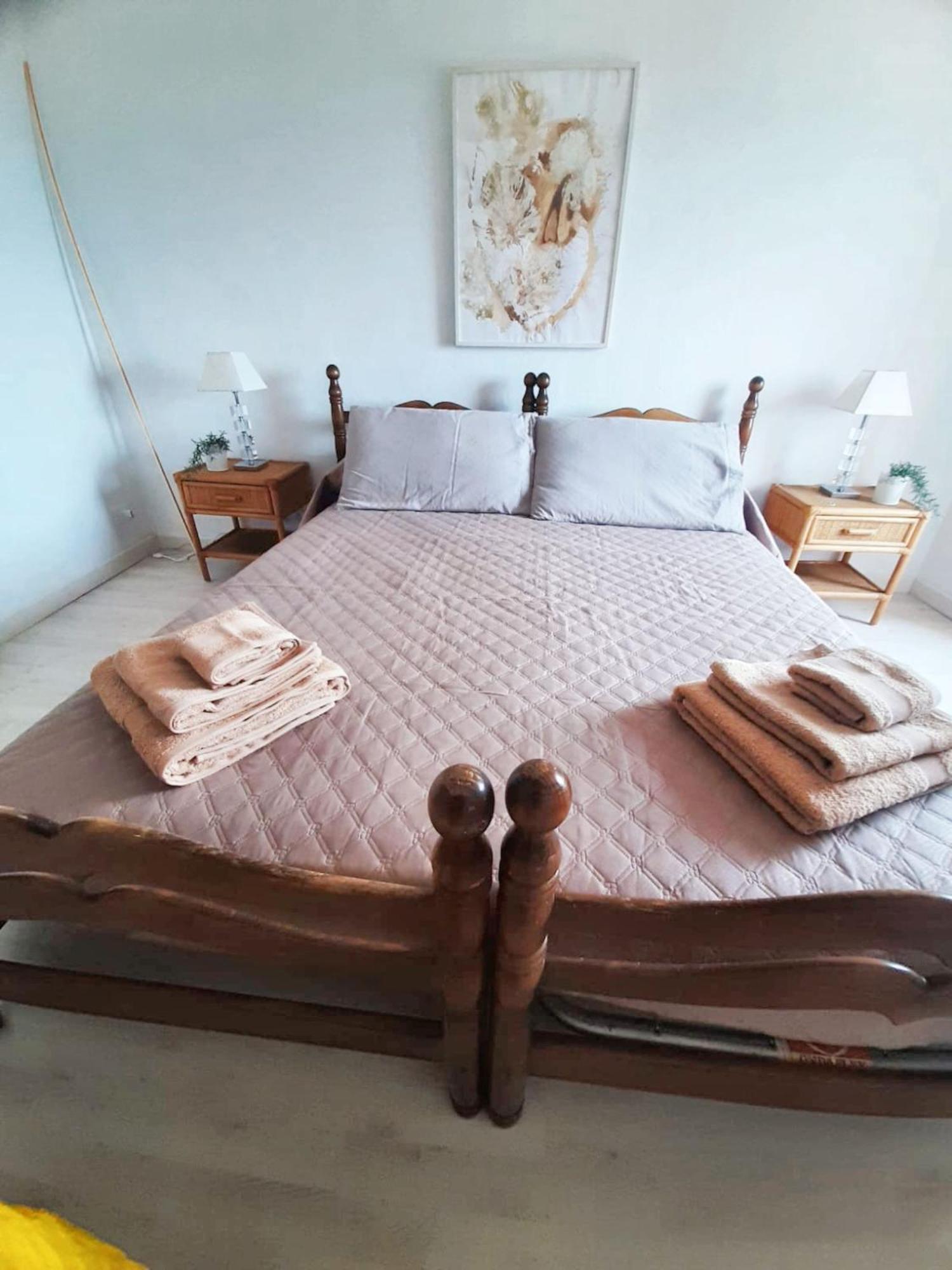 Comfortable Apartment With Sea View In Falcinello Exteriör bild