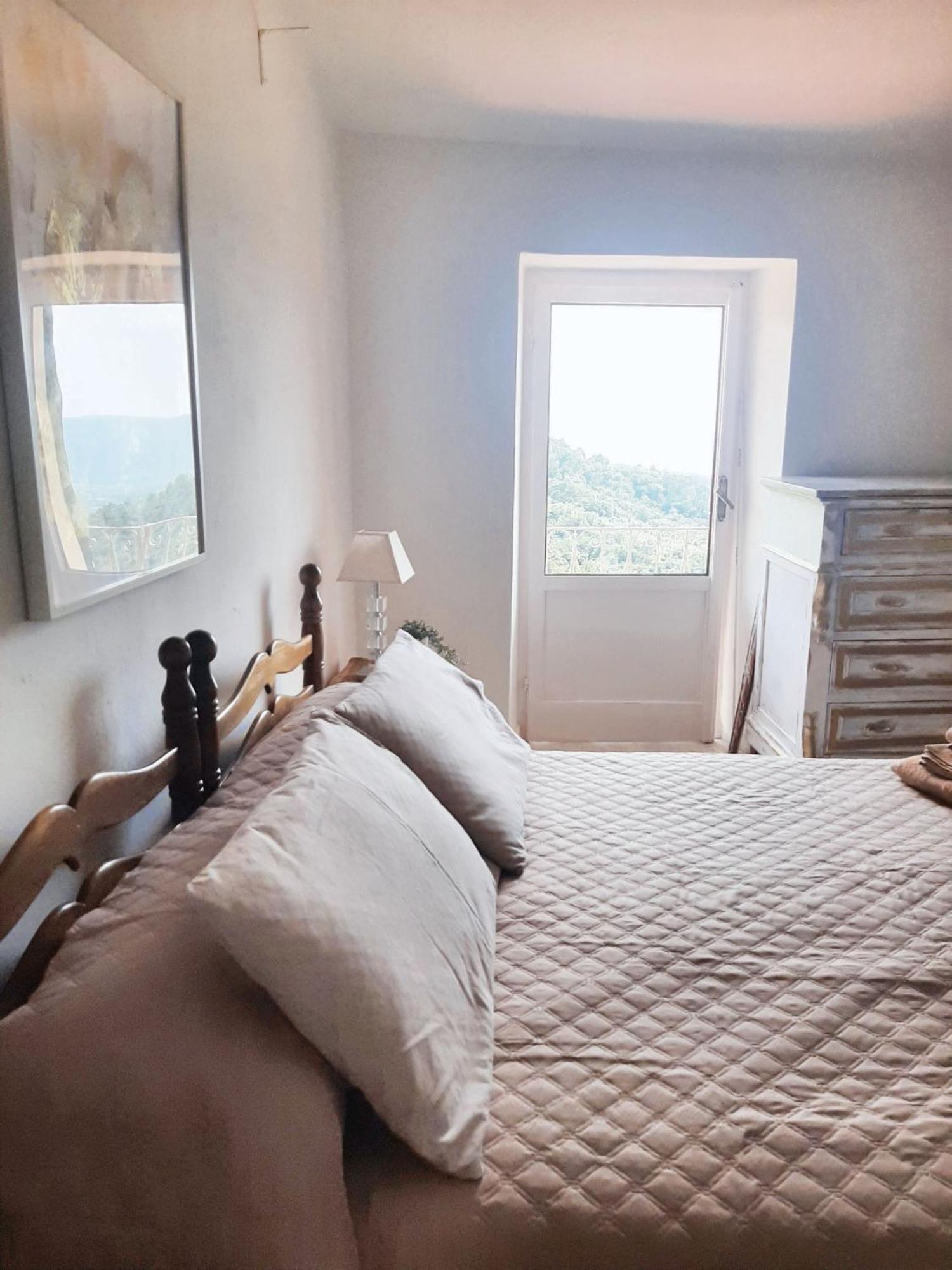 Comfortable Apartment With Sea View In Falcinello Exteriör bild